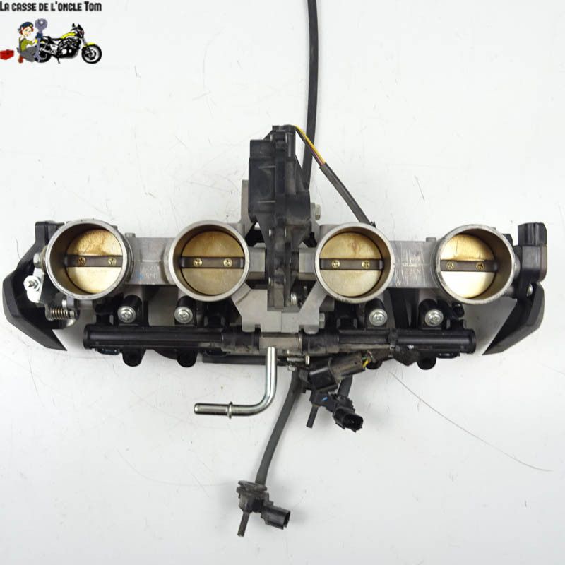 Rampe d'injection Kawasaki 800 z800 2015 - CTM-11113-050