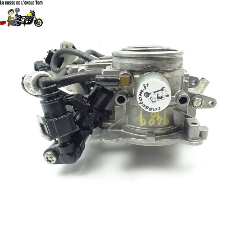 Rampe d'injection  Triumph 675 street triple 2009 - CTM-9489-021