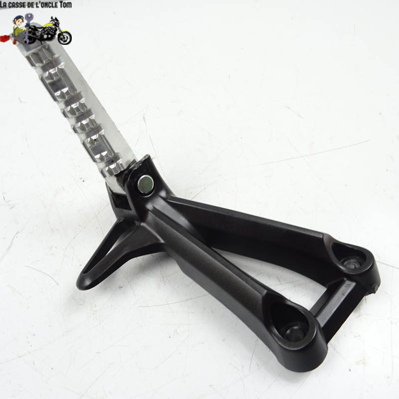 Platine + repose pied arrière gauche Yamaha 900 MT09 2020 - CTM-11279-011