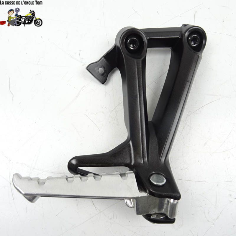 Platine + repose pied arrière droit Yamaha 900 MT09 2020 - CTM-11279-016