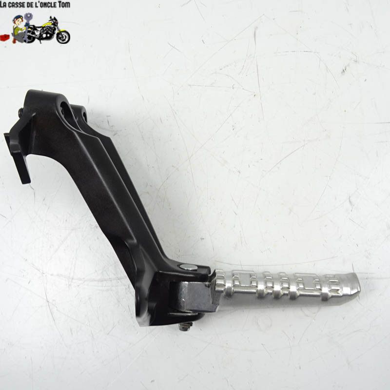 Platine + repose pied arrière droit Yamaha 900 MT09 2020 - CTM-11279-016