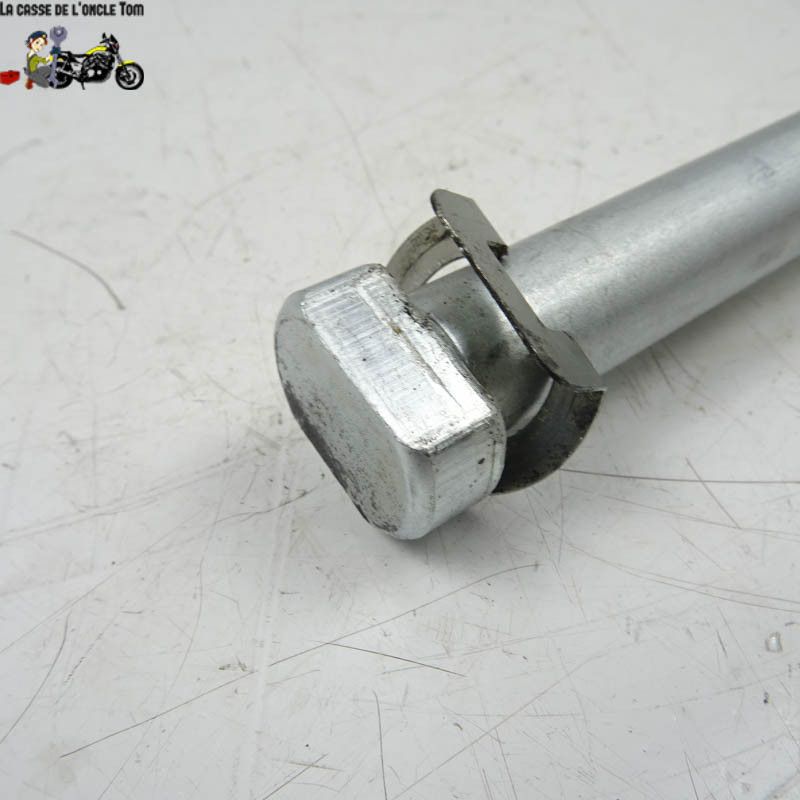 Axe de bras oscillant Yamaha 900 MT09 2020 - CTM-11279-030