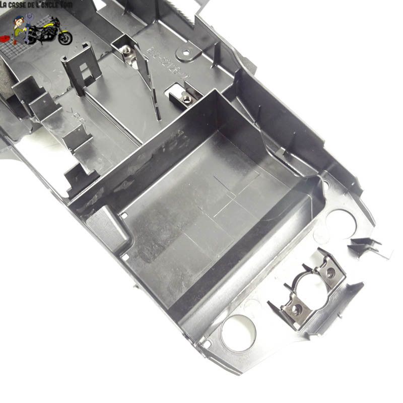 Passage de roue Yamaha 900 MT09 2020 - CTM-11279-044