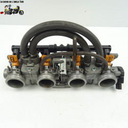 Rampe d'injection Honda 600 cbf hornet 2008