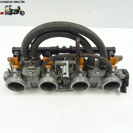 Rampe d'injection Honda 600 cbf hornet 2008