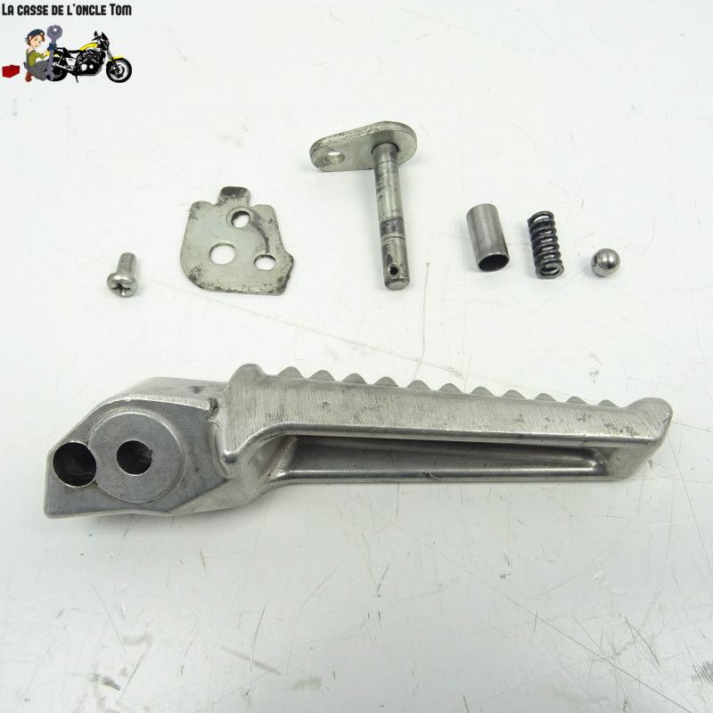 Repose pied arrière droit Honda 600 cbf hornet 2008 - CTM-9631-020