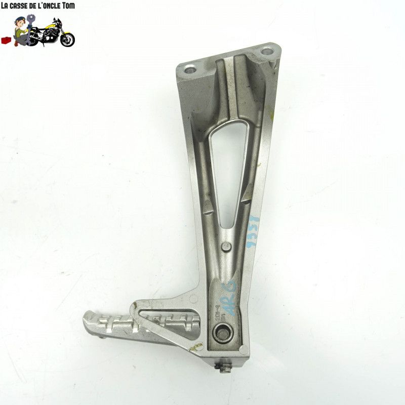 Platine arrère gauche + repose pieds Yamaha 1000 FZ1 2006 - CTM-9358-022
