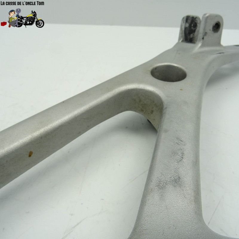 Platine droite Honda 1000 varadero 2005 - CTM-10431-003