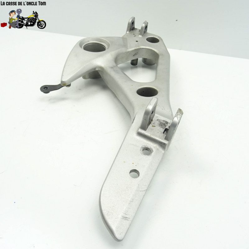 Platine droite Honda 1000 varadero 2005 - CTM-10431-003