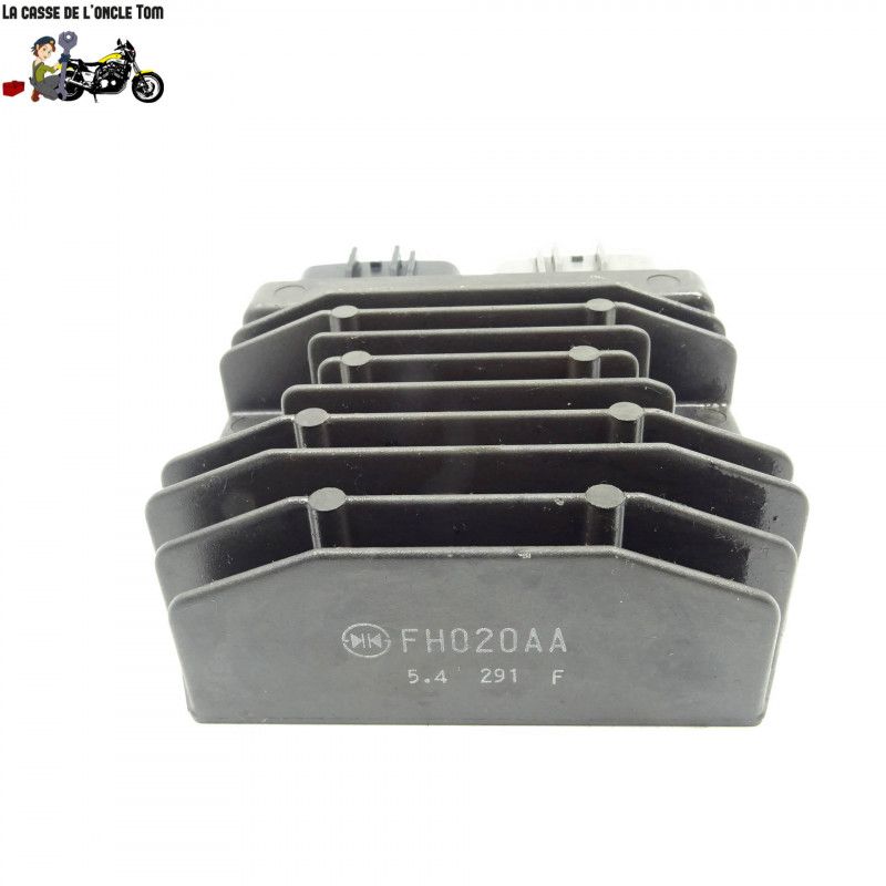 Régulateur Triumph 675 street triple 2015 - CTM-11189-016