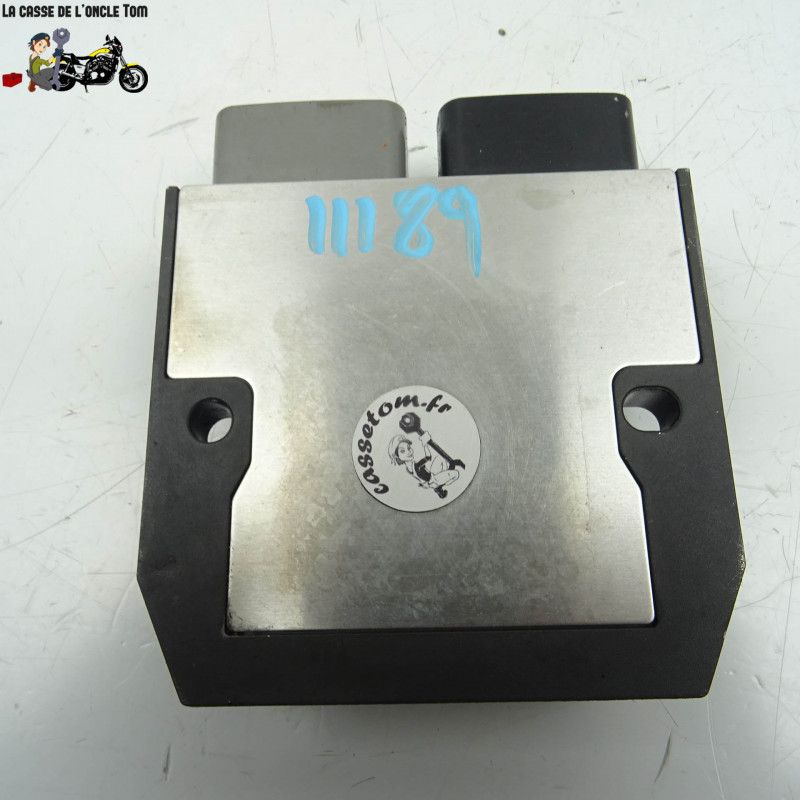 Régulateur Triumph 675 street triple 2015 - CTM-11189-016