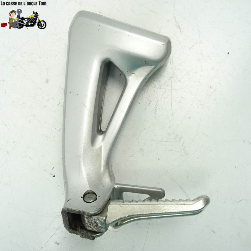 Repose pied arrière gauche + platine Suzuki 650 SV-S 2002 - CTM-7504-14