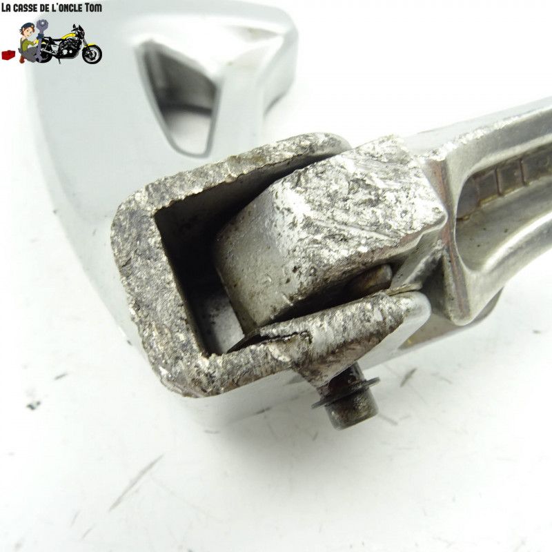 Repose pied arrière gauche + platine Suzuki 650 SV-S 2002 - CTM-7504-14