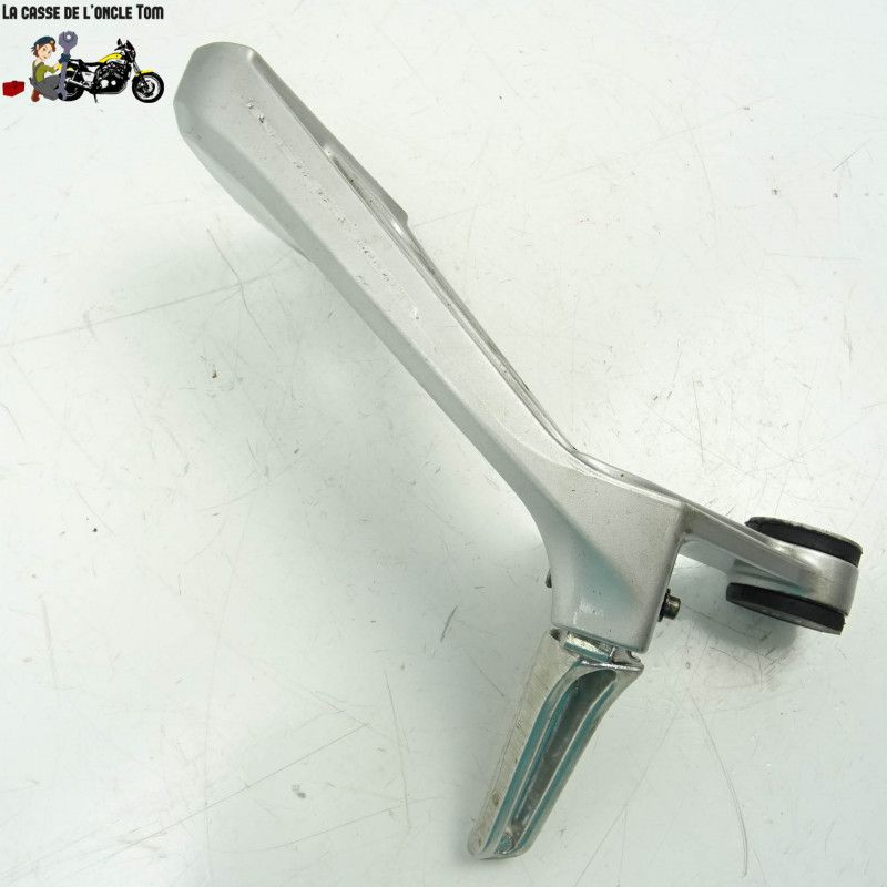 Repose pied arrière droit + platine Suzuki 650 SV-S 2002 - CTM-7504-10