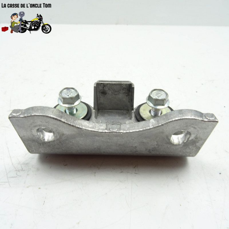 Fixation réservoir Yamaha 900 MT-09 Tracer 2017 - CTM-11416-075