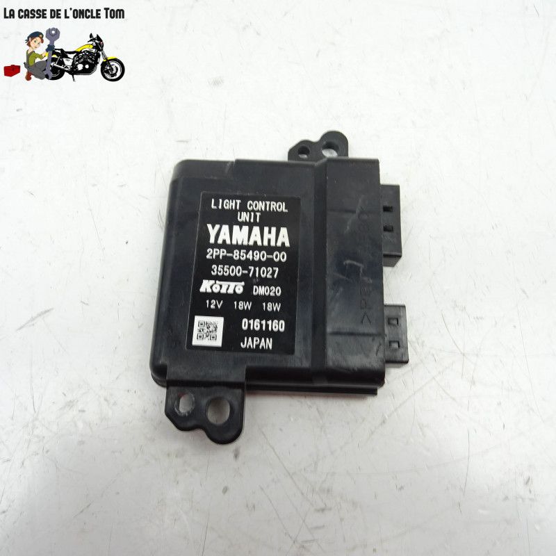 Relais light control unit Yamaha 900 MT-09 Tracer 2017 - Cassetom - Nos pièces motos