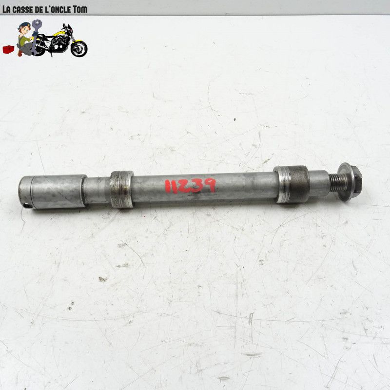 Axe de roue avant Honda 750 vfr f 1997 - Cassetom - Nos pièces motos