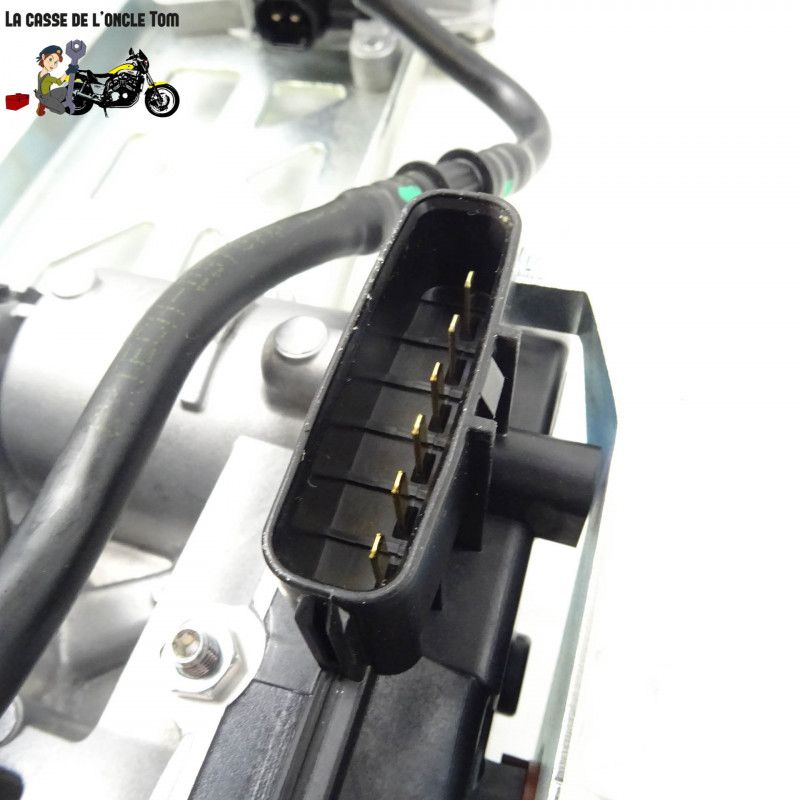 Rampe d'injection Ducati 939 super sport 2017 - CTM-11259-006