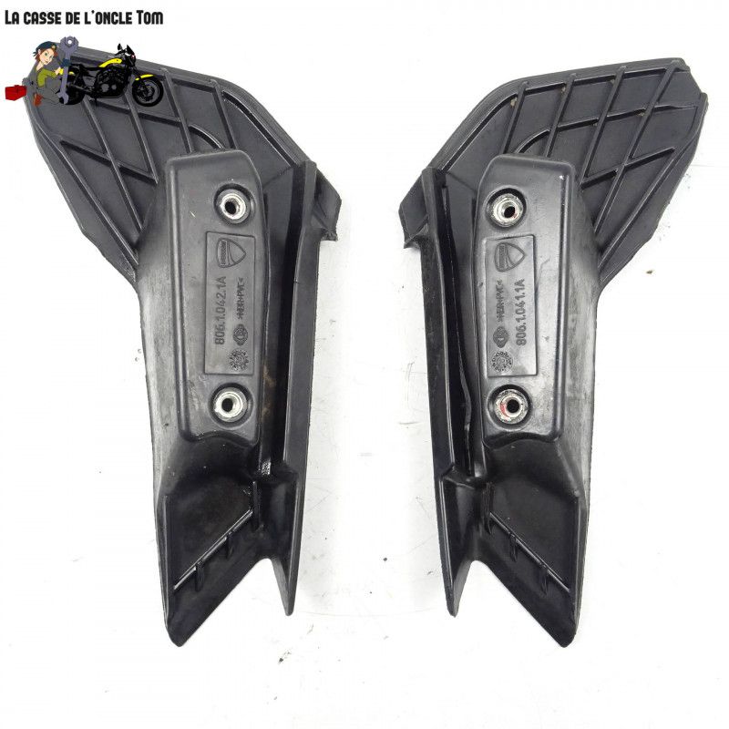 Poignées passager Ducati 939 super sport 2017 - CTM-11259-017