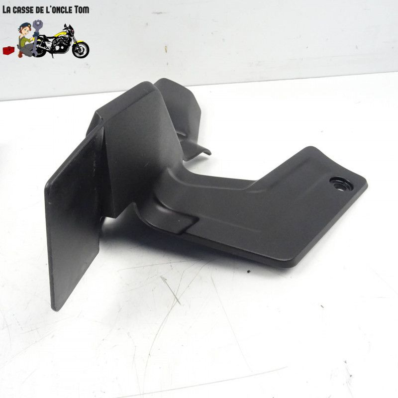 Plastiques inférieur  gauche Ducati 939 super sport 2017 - CTM-11259-053