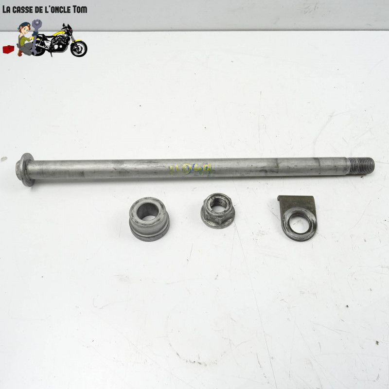 Axe de roue arrière  Honda 500 cb 2003 - CTM-11049-069