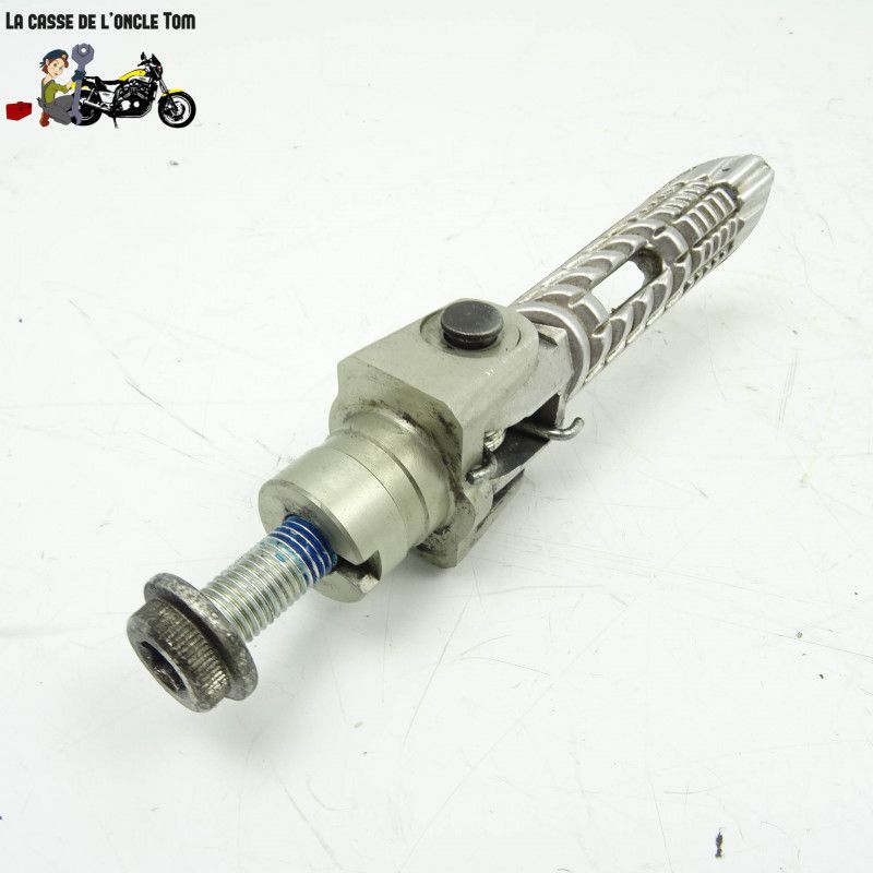Repose pied avant droit Suzuki 1000 GSXR 2008 - CTM-11295-034
