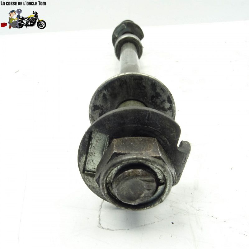 Axe de roue arrière Honda 600 CB 600 F hornet 2000 - CTM-11495-036