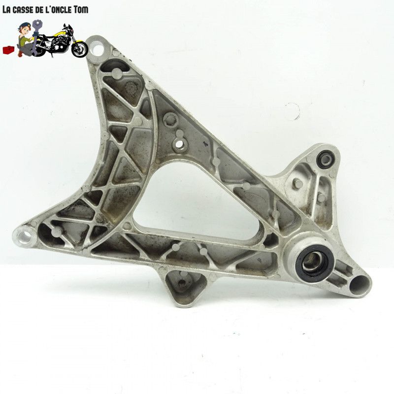 Renfort de cadre droit/support roue arrière Honda 125 pcx 2016 - CTM-11435-060