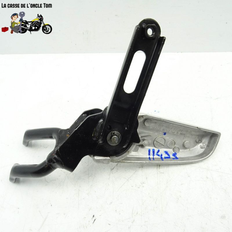 Platine et repose pied arrière droit Honda 125 pcx 2016 - CTM-11435-044