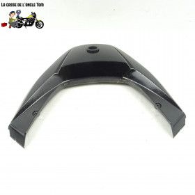 Jonction coque arrière Honda 125 Forza 2020