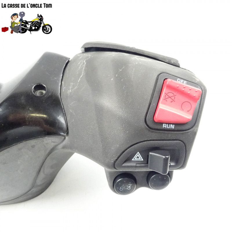 Entourage guidon + commodos Piaggio 125 x evo 2013 - CTM-9317-044