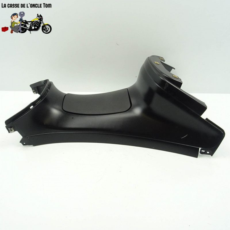 Carénage centrale/trappe à essence Piaggio 125 x evo 2013 - CTM-9317-011