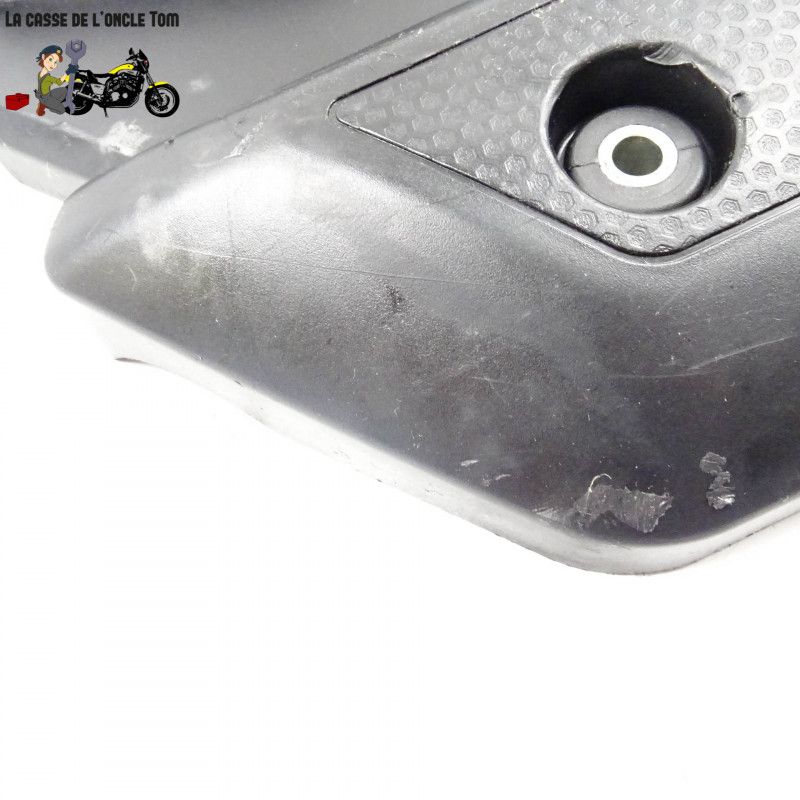 Cache latéral avant gauche Yamaha 600 XJ6 2010 - CTM-8999-032