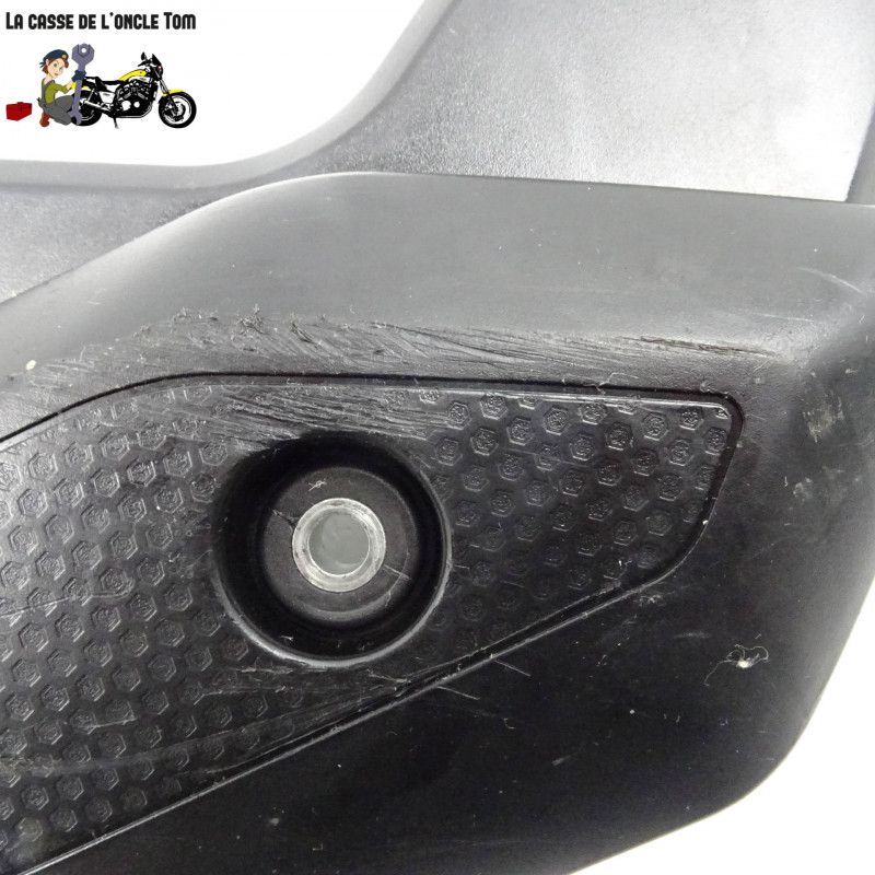 Cache latéral avant gauche Yamaha 600 XJ6 2010 - CTM-8999-032