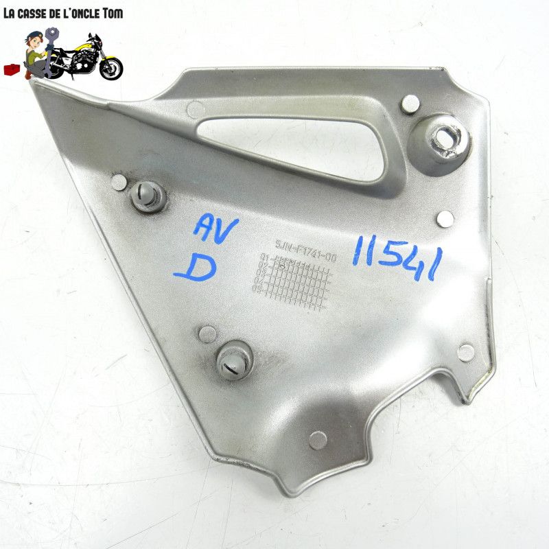 Cache avant en alluminium droit Yamaha 1100 BT Bulldog 2003 - CTM-11541-040