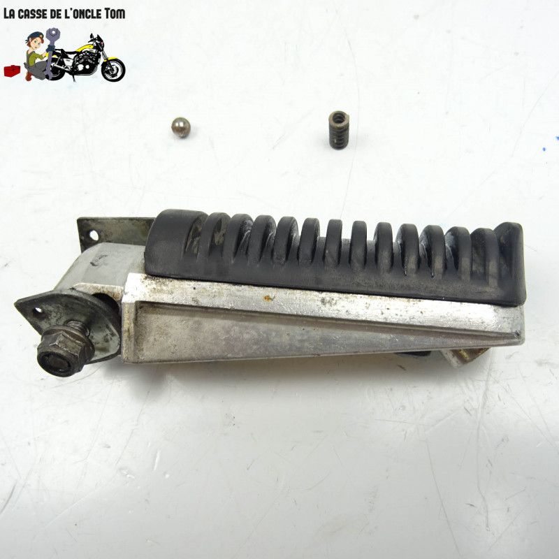 Repose pied arrière droit Yamaha 1100 BT Bulldog 2003 - CTM-11541-053