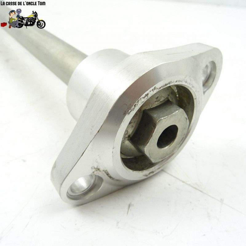 Axe de bras oscillant Triumph 765 Street triple RS 2019 - CTM-11530-044