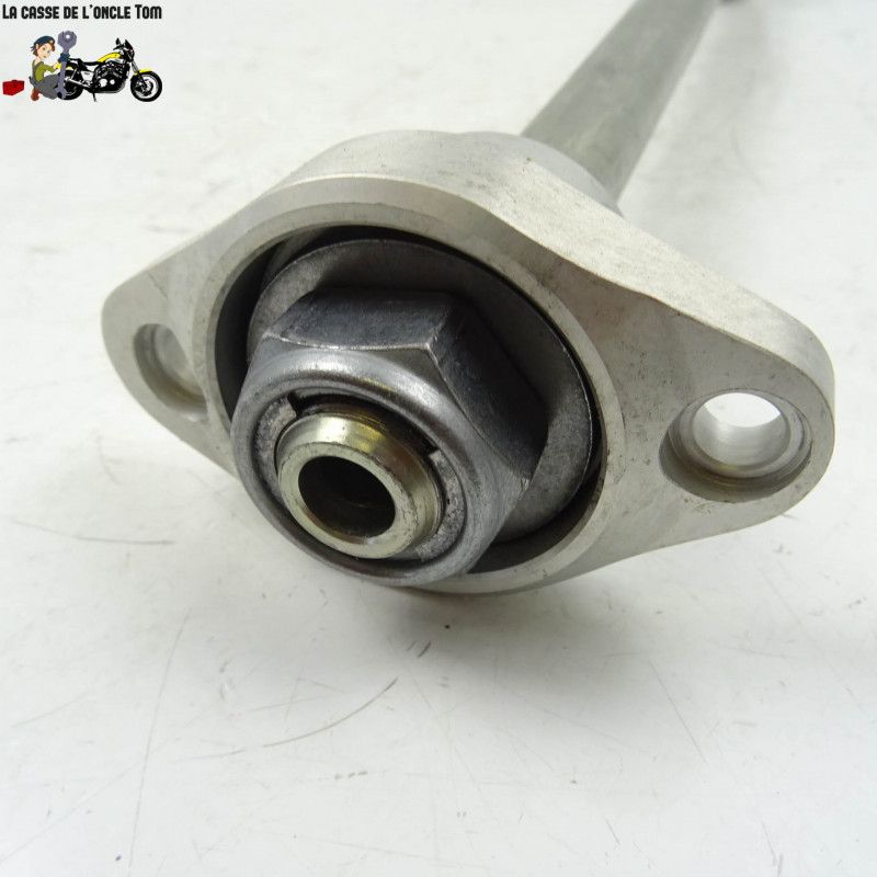 Axe de bras oscillant Triumph 765 Street triple RS 2019 - CTM-11530-044