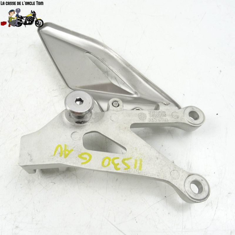 Platine avant gauche Triumph 765 Street triple RS 2019 - CTM-11530-063