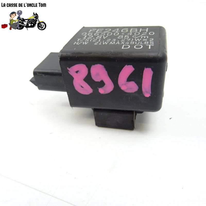 Centrale clignotants Kawasaki 750 ZR-7 1999 - CTM-8961-053