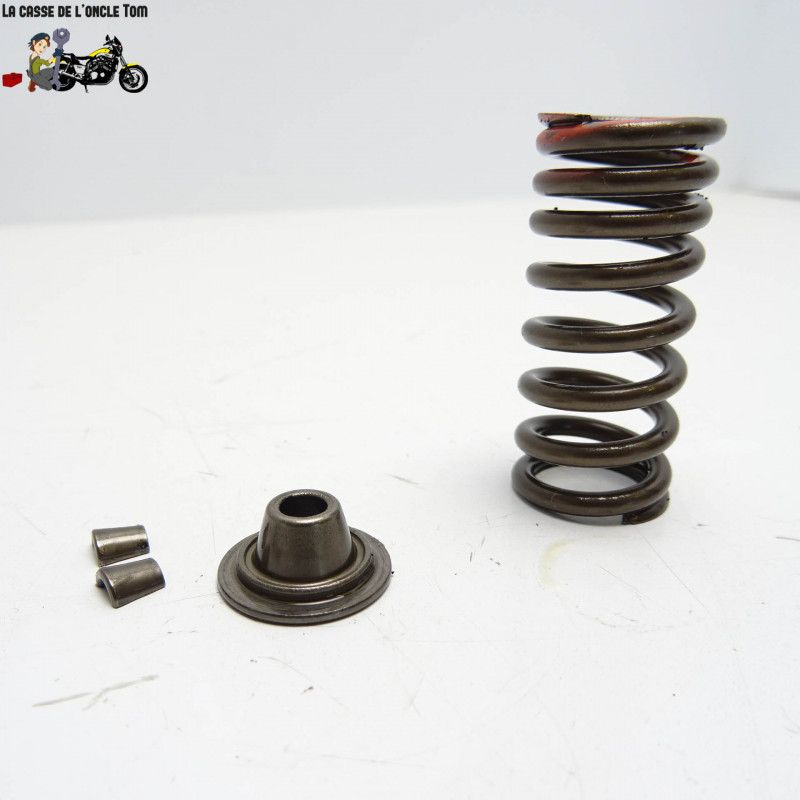 Soupape admission  Triumph 765 Street triple RS 2019 - CTM-11530-122