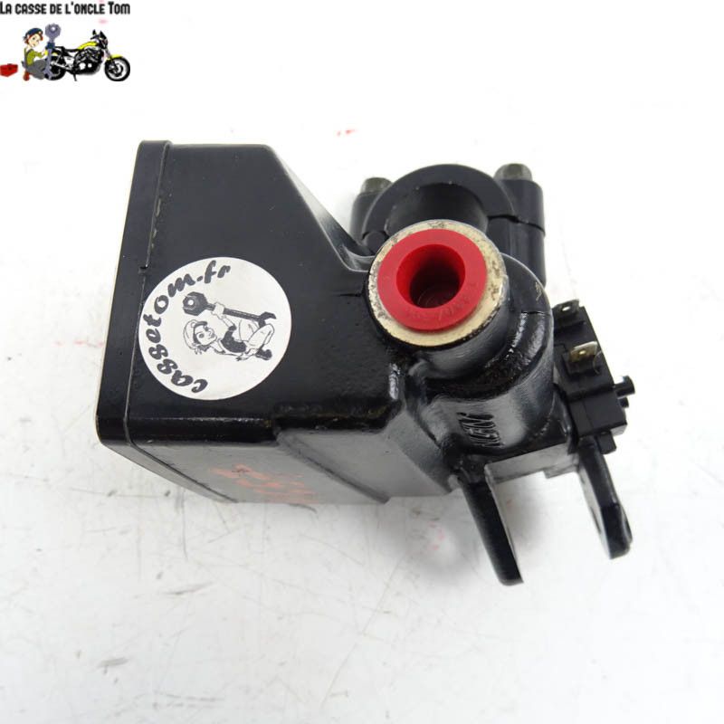 Maître cylindre de frein avant Honda 600 cbr f 1989 - CTM-11657-011