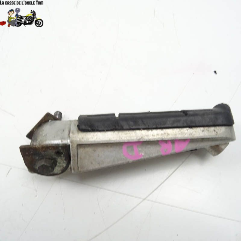 Repose pieds arrière droit Yamaha  600 fazer 2001 - CTM-9634-013