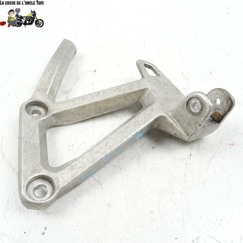 Platine arrière gauche Yamaha  600 fazer 2001 - CTM-9634-017