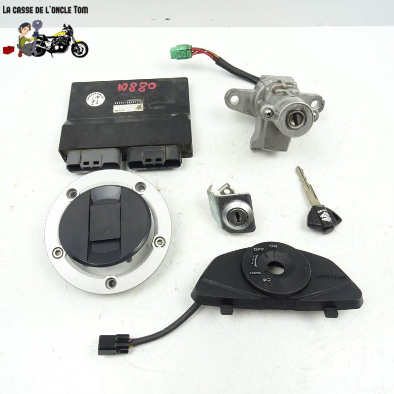 Kit serrures Suzuki 750 GSR 2012 - Cassetom - Nos pièces motos Kit serrures Suzuki 750 GSR 2012 - Cassetom - Nos pièces motos