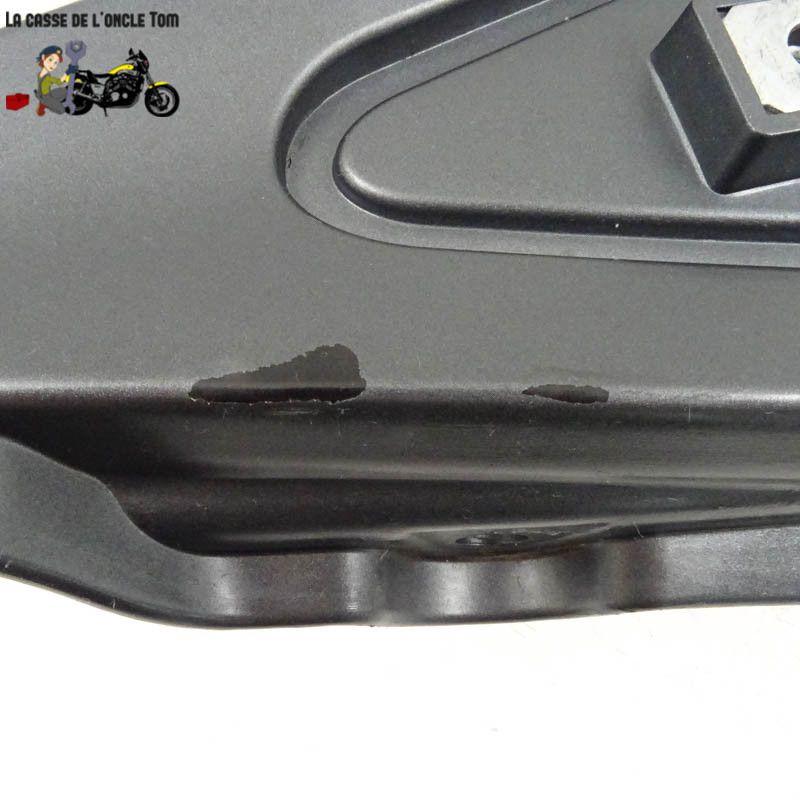 Cache latéral Gauche Mondial 300 HP 2019 - CTM-10974-027