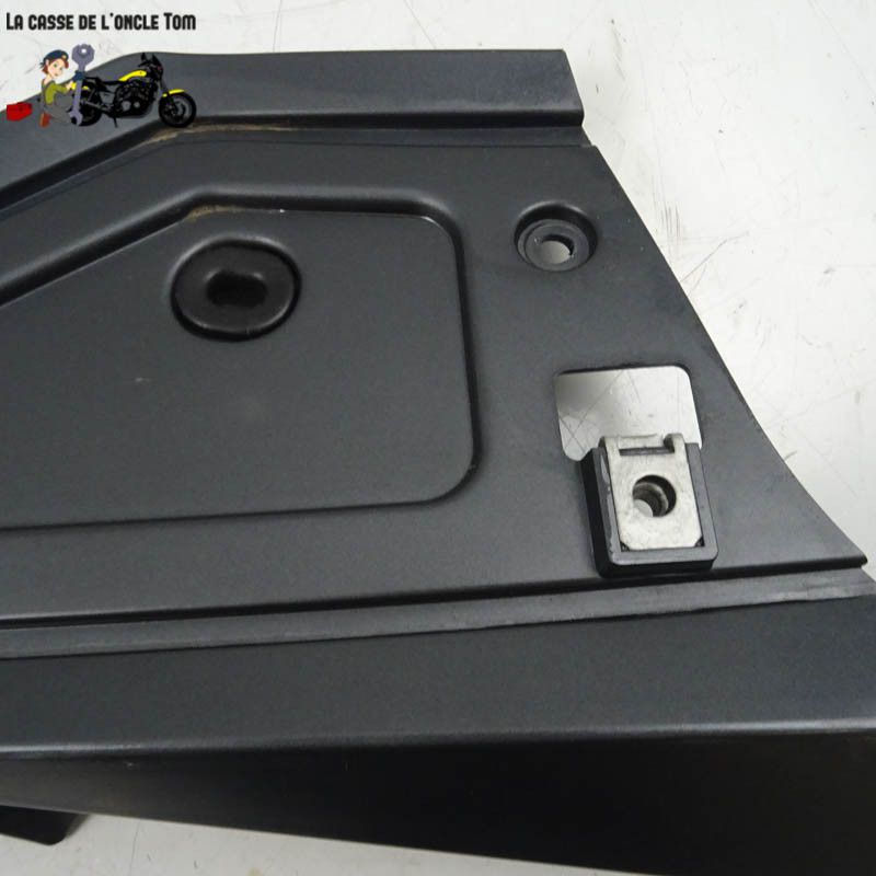 Cache latéral Gauche Mondial 300 HP 2019 - CTM-10974-027