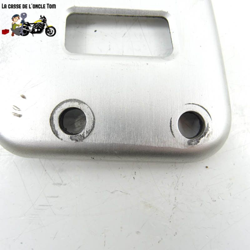 Protège talon avant gauche  Suzuki 650 sv 1999 - CTM-10646-039