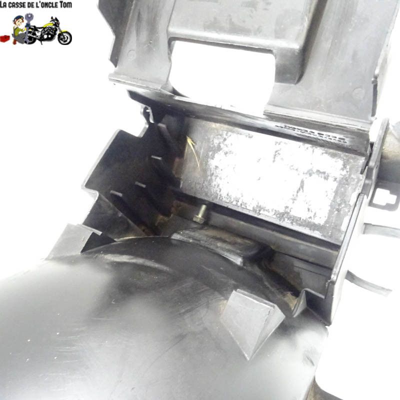 Passage de roue arrière Honda 650 NT650v Deauville 1999 - CTM-9219-003