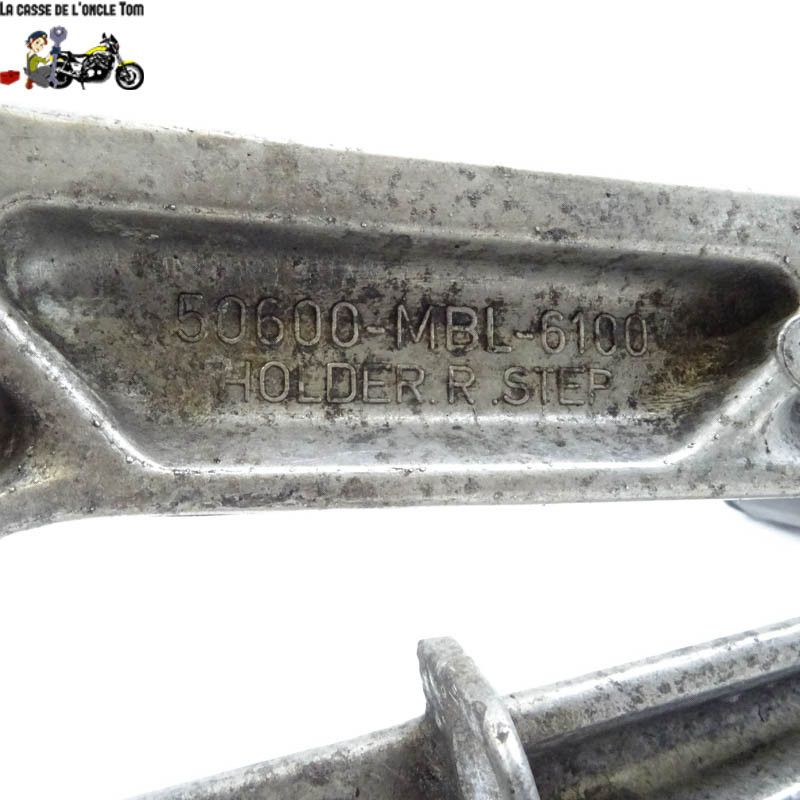 Platine droite + repose pied Honda 650 NT650v Deauville 1999 - CTM-9219-024